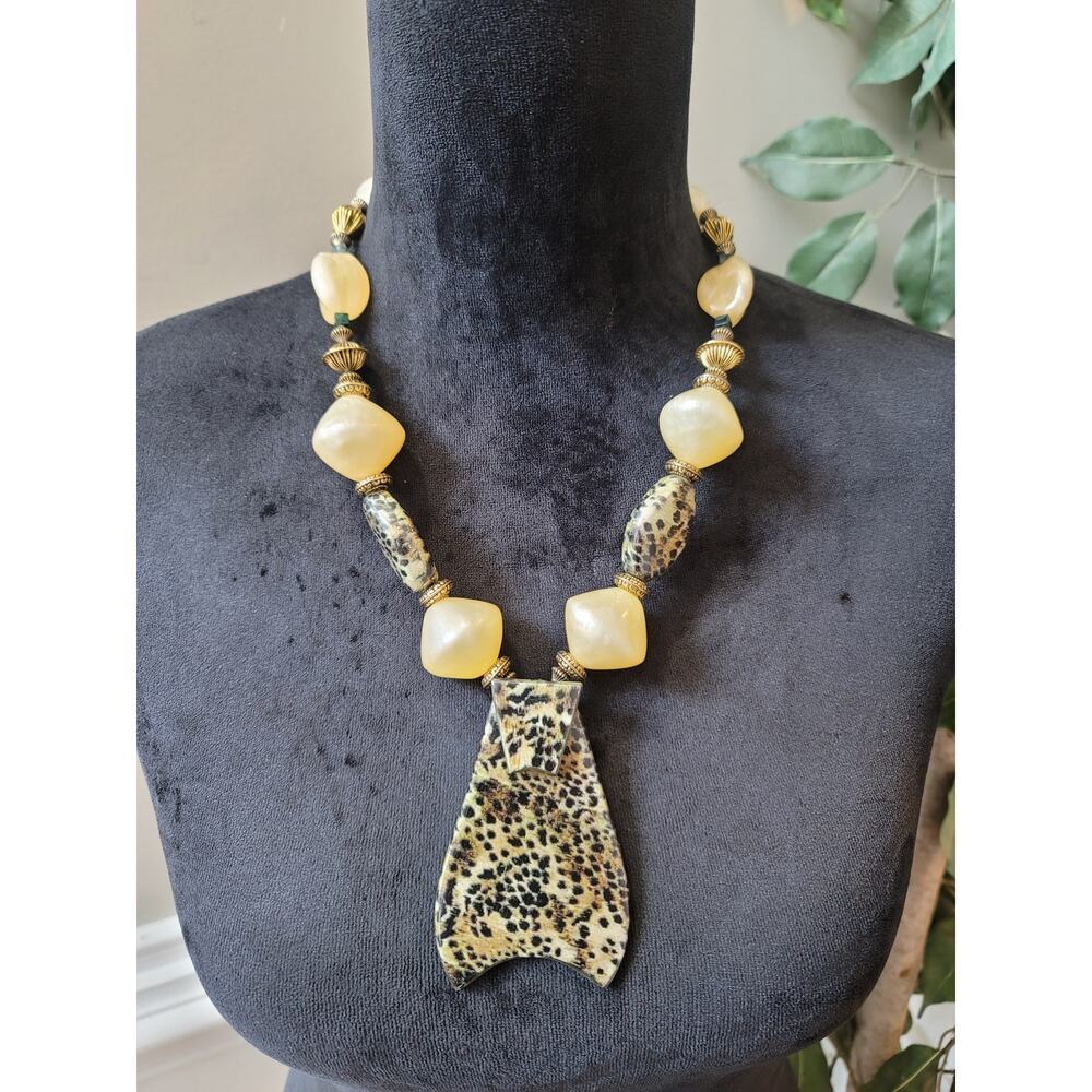 Women's Leopard Print Pendant Necklace With Chunky Beads And Lobster Clasp